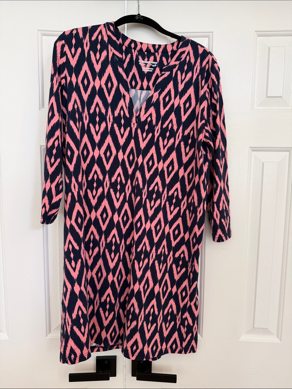 Southern Tide Pink and Navy Diamond-Print Long Sleeve Dress